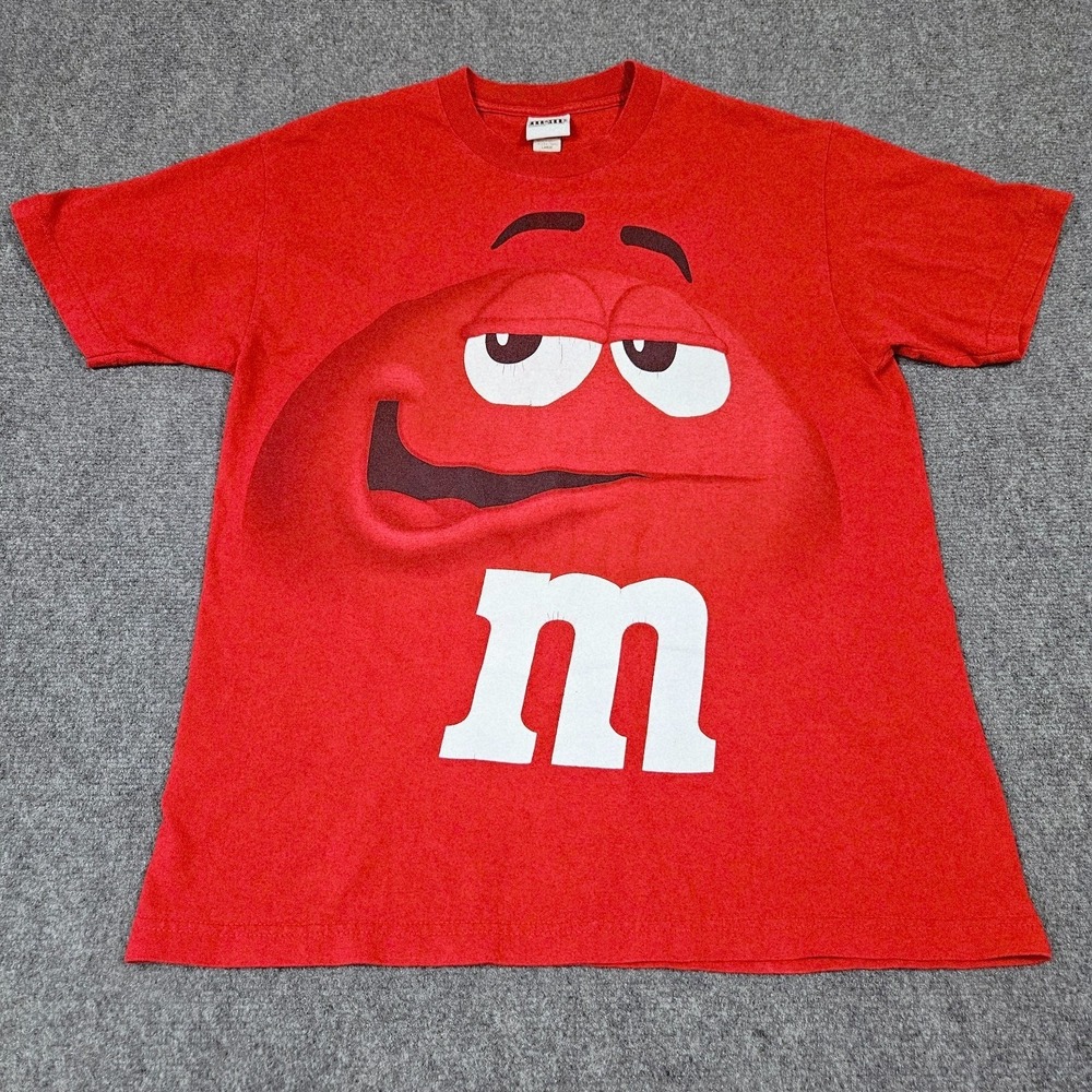 M&M's Graphic TShirt Mens L Red Character Face Novelty Candy Tee Y2K Americana